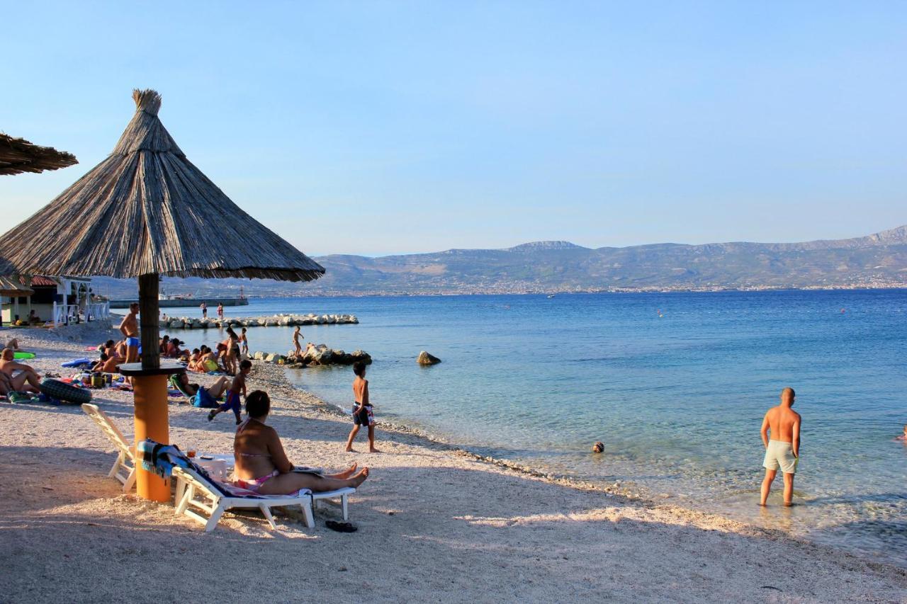 Apartments By The Sea Slatine, Ciovo - 16345 Buitenkant foto