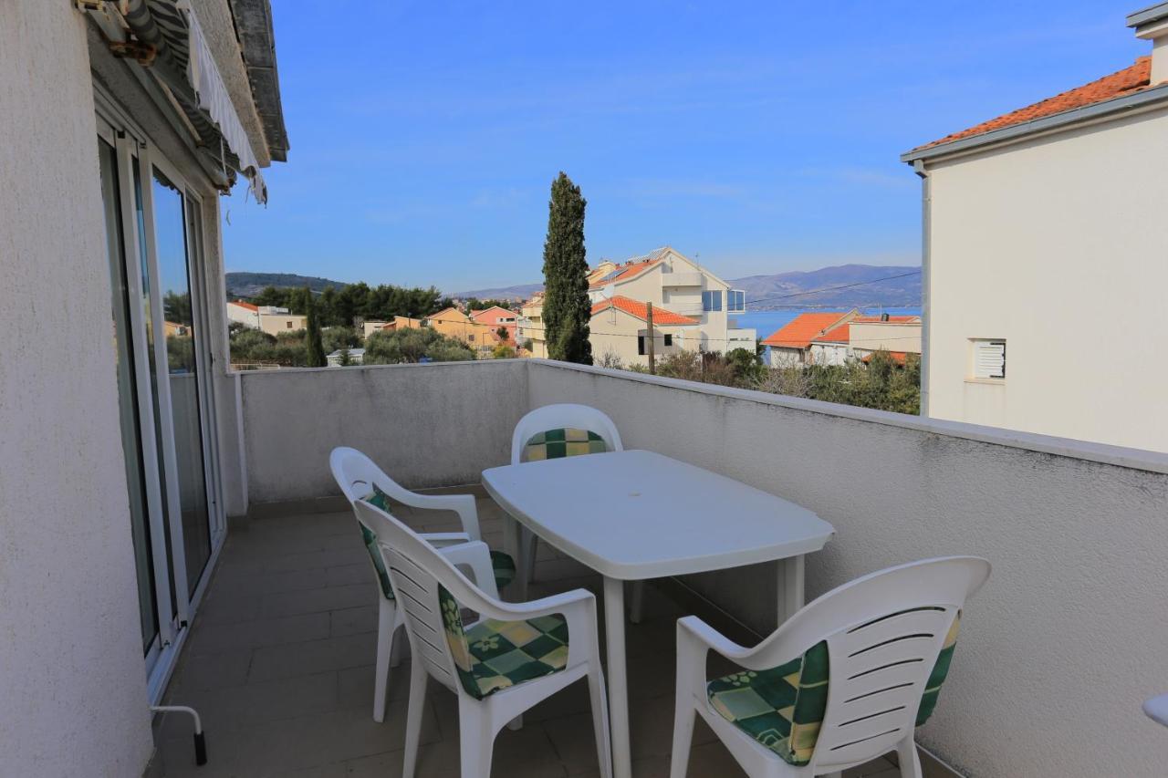 Apartments By The Sea Slatine, Ciovo - 16345 Buitenkant foto